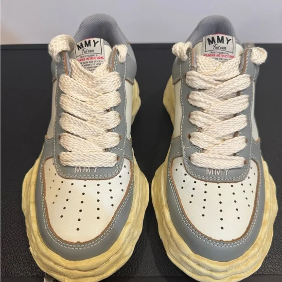 MMY Mihara Yasuhiro Wayne Gray and CreamSneakers